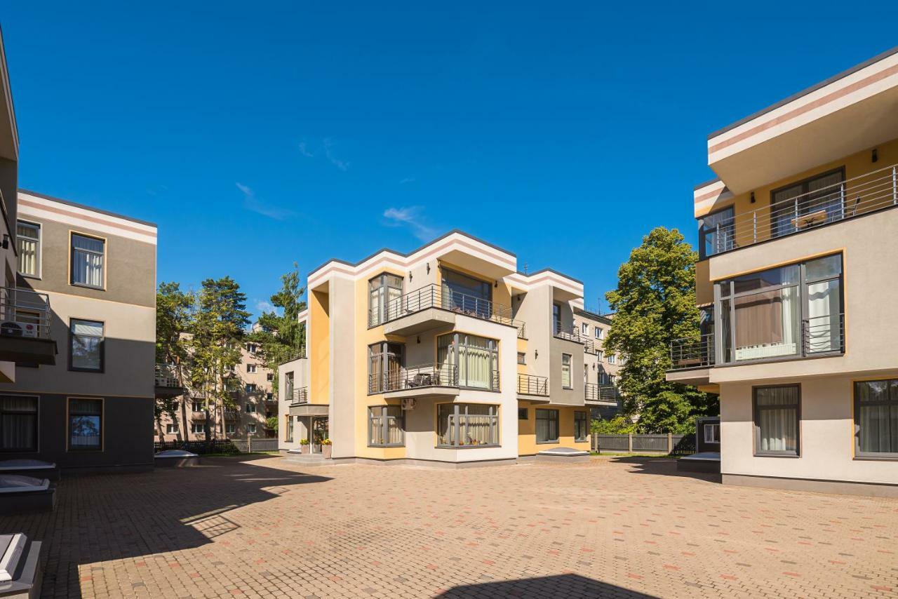 Black Pearl Apartments Юрмала Экстерьер фото